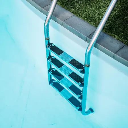 Willa Paradise House: Piscina Privada, Playa 100m