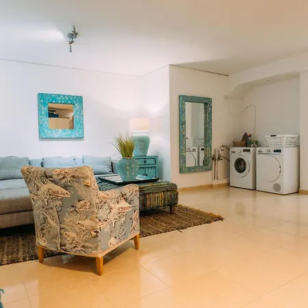Paradise House: Piscina Privada, Playa 100m Corralejo