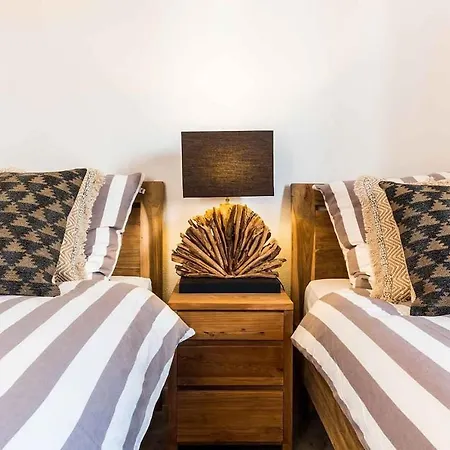 Villa Paradise House: Piscina Privada, Playa 100m *