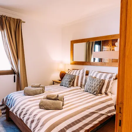Paradise House: Piscina Privada, Playa 100m * Corralejo