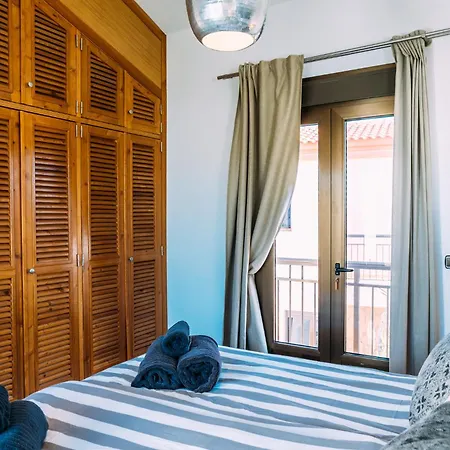 Paradise House: Piscina Privada, Playa 100m