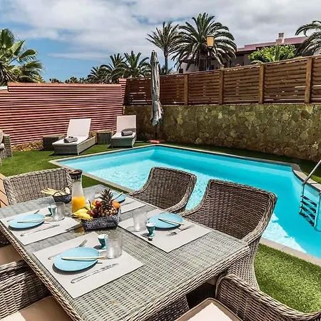 Villa Paradise House: Piscina Privada, Playa 100m *